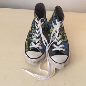 Batman Converse